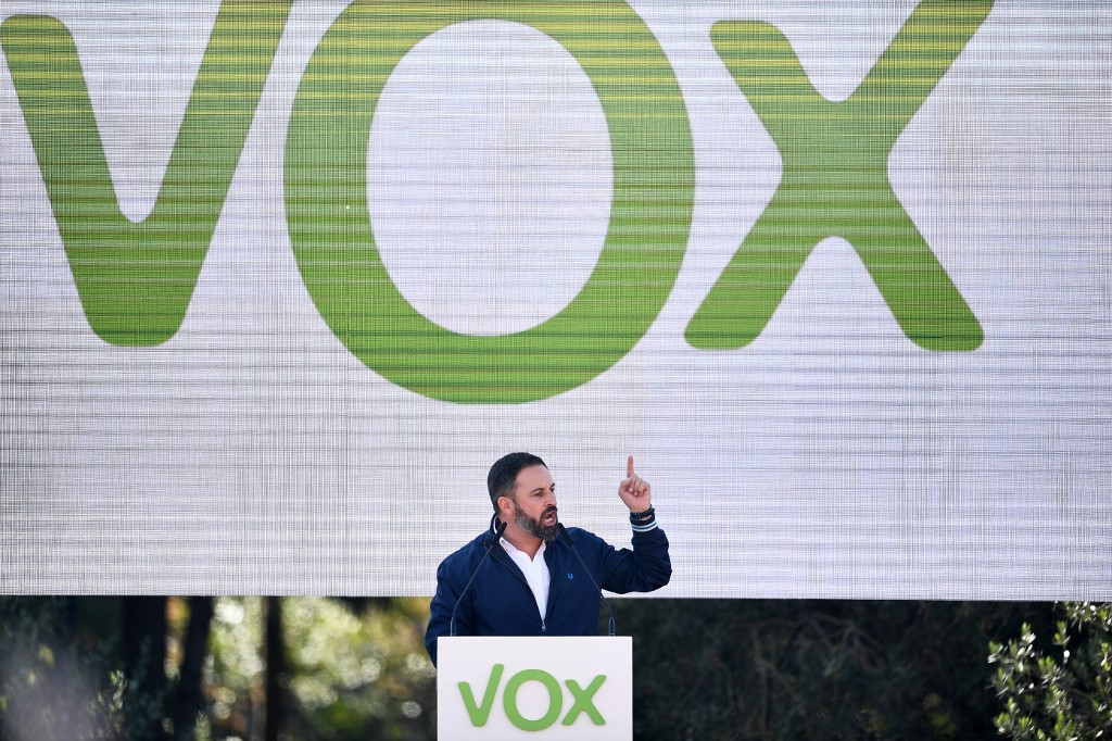 Spain's far-right Vox wants to freeze residence permits for people